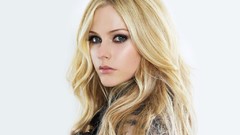 Woman Celebrity Avril Lavigne blondes
