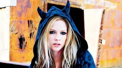 Woman Celebrity Avril Lavigne blondes singers