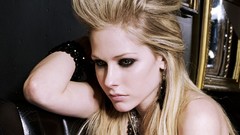 Woman Celebrity Avril Lavigne singers