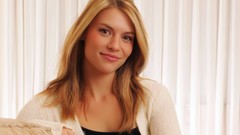 Woman Celebrity blondes gray eyes claire danes