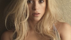 Woman Celebrity blondes shakira singers