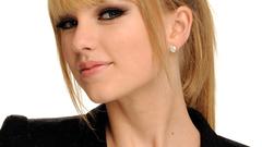 Woman Celebrity blondes taylor swift