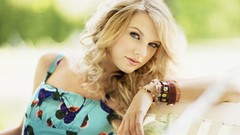 Woman Celebrity blondes taylor swift