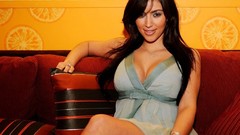 Woman Celebrity brunettes kim kardashian