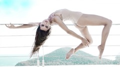 Woman Celebrity Catrinel Menghia