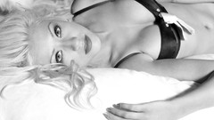 Woman Celebrity Christina Aguilera Actress singers bra cleavage 