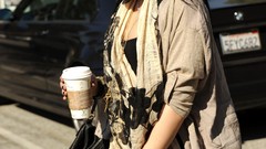 Woman Celebrity demi lovato singers