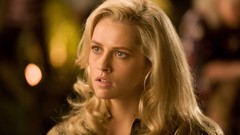 Woman Celebrity faces Actress blondes teresa palmer