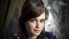 Woman Celebrity faces Actress blue eyes brunettes alexis bledel