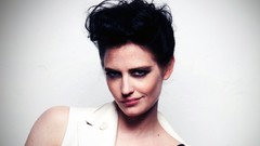 Woman Celebrity faces Actress Eva Green