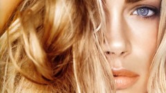 Woman Celebrity faces Denise Richards