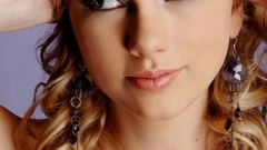 Woman Celebrity faces taylor swift