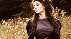 Woman Celebrity fashion