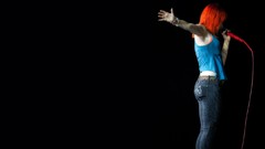 Woman Celebrity hayley williams singers