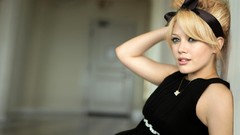 Woman Celebrity Hilary Duff Actress blondes black dress