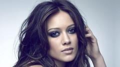 Woman Celebrity Hilary Duff USA Actress brunettes singers