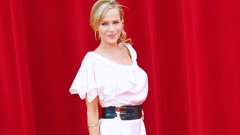 Woman Celebrity julie benz