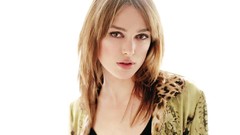 Woman Celebrity Keira Knightley brunettes