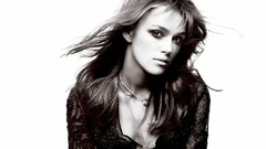 Woman Celebrity Keira Knightley brunettes