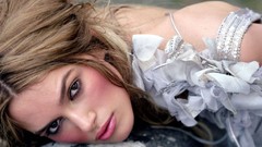 Woman Celebrity Keira Knightley brunettes