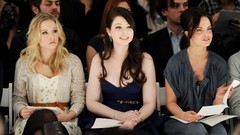 Woman Celebrity Kristen Bell blondes brunettes models michelle 