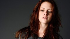 Woman Celebrity Kristen Stewart faces Actress