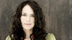 Woman Celebrity lena headey
