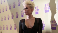 Woman Celebrity Los Angeles September Actress mtv blondes miley 