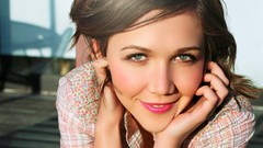 Woman Celebrity Maggie Gyllenhaal Actress brunettes