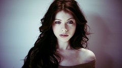 Woman Celebrity michelle trachtenberg