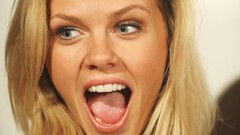 Woman Celebrity models brooklyn decker