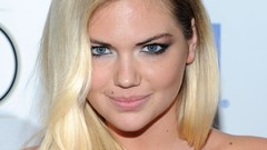 Woman Celebrity models kate upton huge boobs