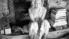 Woman Celebrity monochrome Actress kate hudson