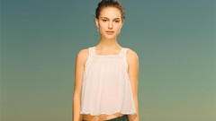 Woman Celebrity Natalie Portman