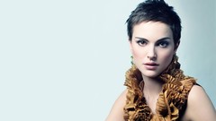 Woman Celebrity Natalie Portman Actress short hair Simple 