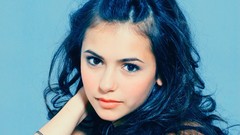 Woman Celebrity Nina Dobrev faces Actress