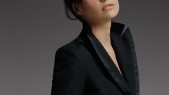 Woman Celebrity Sarah Michelle Gellar suit Actress brunettes 