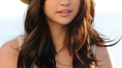 Woman Celebrity Selena Gomez singers