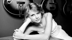 Woman Celebrity taylor swift