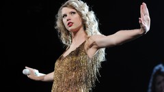 Woman Celebrity taylor swift