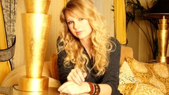 Woman Celebrity taylor swift singers lovely angel