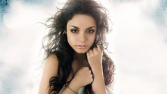 Woman Celebrity vanessa hudgens brown eyes brunettes