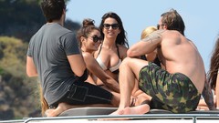 Woman Celebrity vanessa hudgens models