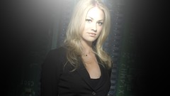 Woman Chuck yvonne strahovski