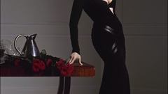 Woman cleavage Nigella Lawson