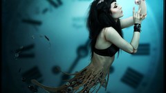 Woman clocks brunettes