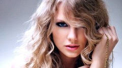Woman close-up Celebrity faces blondes taylor swift singers