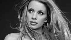 Woman close-up faces blondes Emma Blocksage