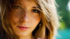 Woman close-up faces blondes green eyes