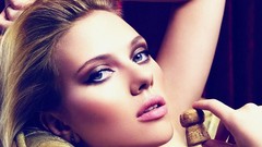 Woman close-up Scarlett Johansson faces Actress blondes models